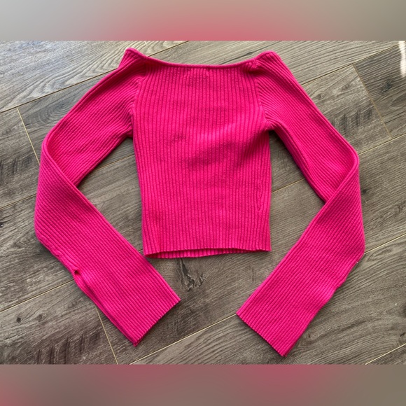 Urban Outfitters hot pink ribbed knit low cut square neck cropped sweater size M - Picture 5 of 9